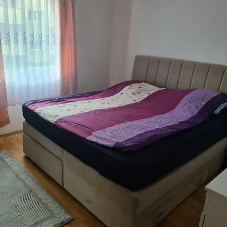 Kineski Zid דירה